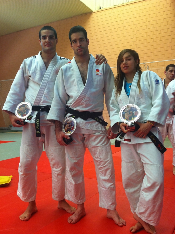 3 medallas y un 5&ordm; Puesto para los Navarros en Alicante